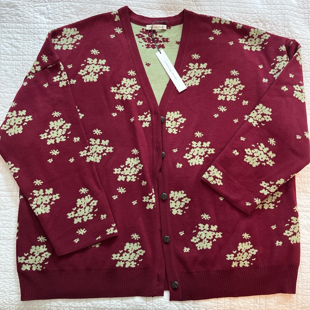 Counting Clouds Floral Patterned Red cardigan